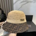 ⁦قبعة بيسبول فندي، بسيطة وفاخرة، وأنيقة للغاية⁩ - الصورة ⁦2⁩