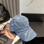 ⁦قبعة بيسبول شانيل الجديدة عالية الجودة من قماش الدنيم⁩ - الصورة ⁦4⁩