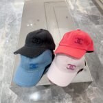 قبعة بيسبول شانيل الجديدة