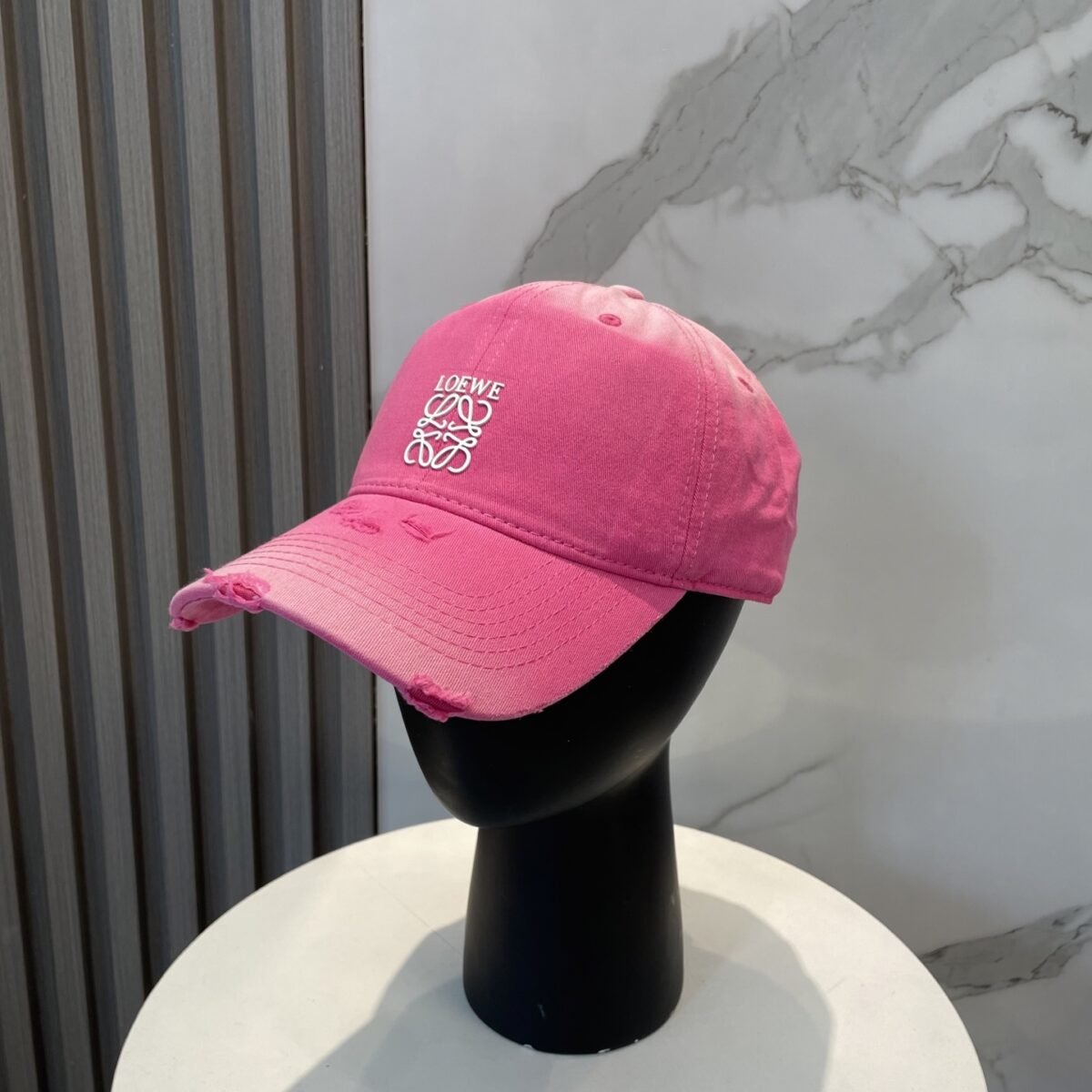 ⁦قبعة بيسبول بتصميم جديد من لويفي⁩ - الصورة ⁦6⁩