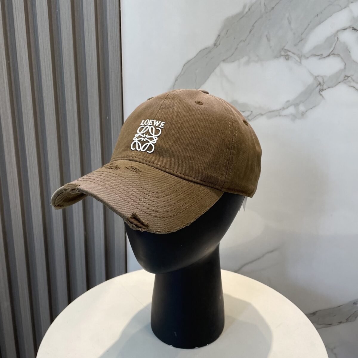 ⁦قبعة بيسبول بتصميم جديد من لويفي⁩ - الصورة ⁦11⁩