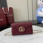 حقيبة كتف من غوتشي Gucci