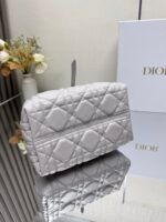 ⁦حقيبة واسعة من ديور Dior Bag⁩ - الصورة ⁦7⁩