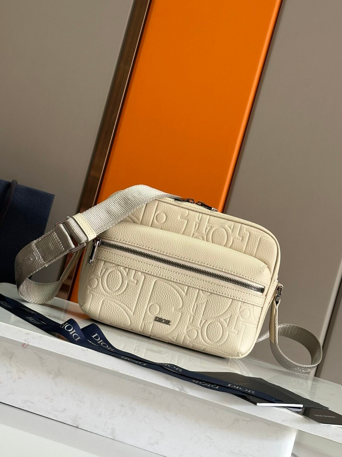 ⁦حقيبة ديور Dior⁩ - الصورة ⁦1⁩