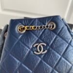 ⁦حقيبة يد جميلة من شانيل CHANEL BAG⁩ - الصورة ⁦4⁩