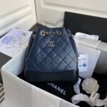 حقيبة يد جميلة من شانيل CHANEL BAG