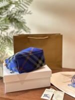 ⁦حقيبة يد Burberry⁩ - الصورة ⁦3⁩