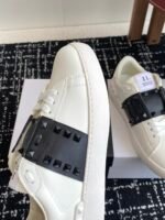 ⁦حذاء Valentino Garavani ⁩ - الصورة ⁦5⁩