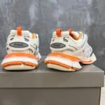⁦حذاء Balenciaga Track 3.0⁩ - الصورة ⁦9⁩