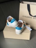 ⁦سنيكرز من Golden Goose⁩ - الصورة ⁦8⁩
