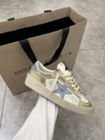 سنيكرز من Golden Goose