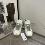 ⁦سنيكرز من Golden Goose⁩ - الصورة ⁦5⁩