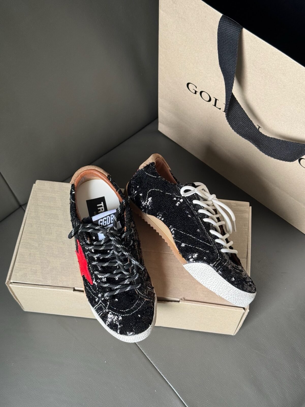 ⁦شوزSuper-Star من Golden Goose⁩ - الصورة ⁦6⁩