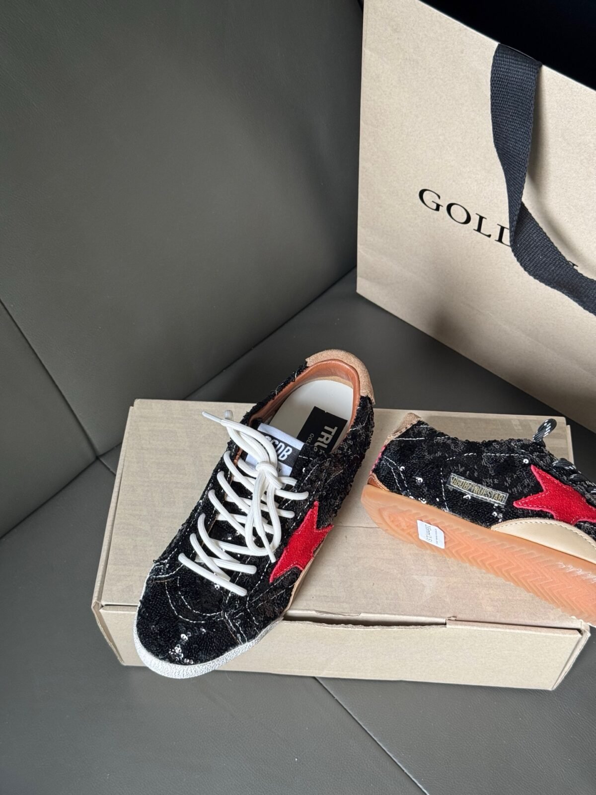 ⁦شوزSuper-Star من Golden Goose⁩ - الصورة ⁦7⁩