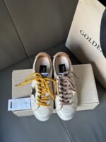 ⁦شوزTrue-Star من Golden Goose⁩ - الصورة ⁦2⁩