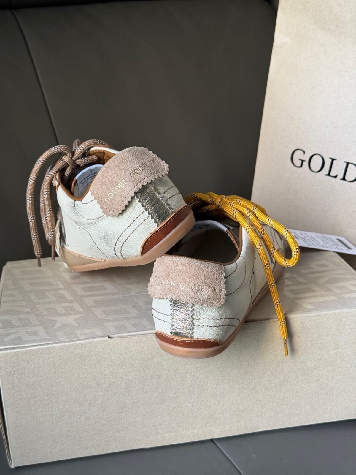 ⁦شوزTrue-Star من Golden Goose⁩ - الصورة ⁦9⁩