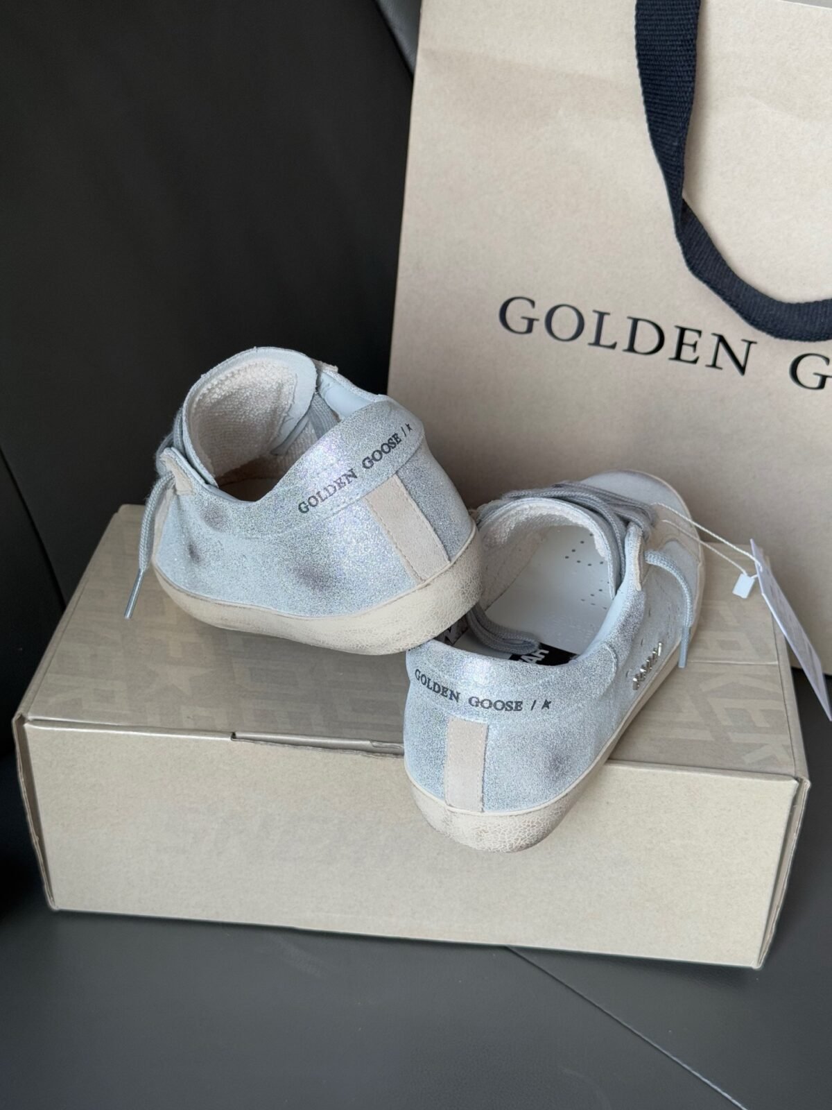 ⁦شوزSuper-Star من Golden Goose⁩ - الصورة ⁦9⁩