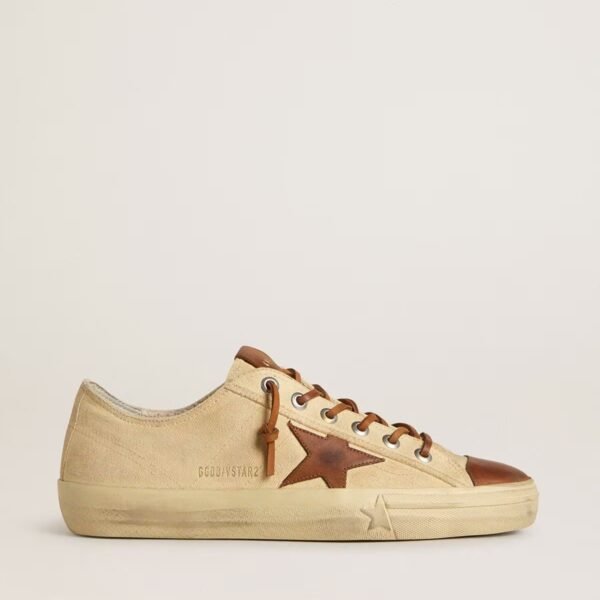 حذاء Golden Goose V-Star