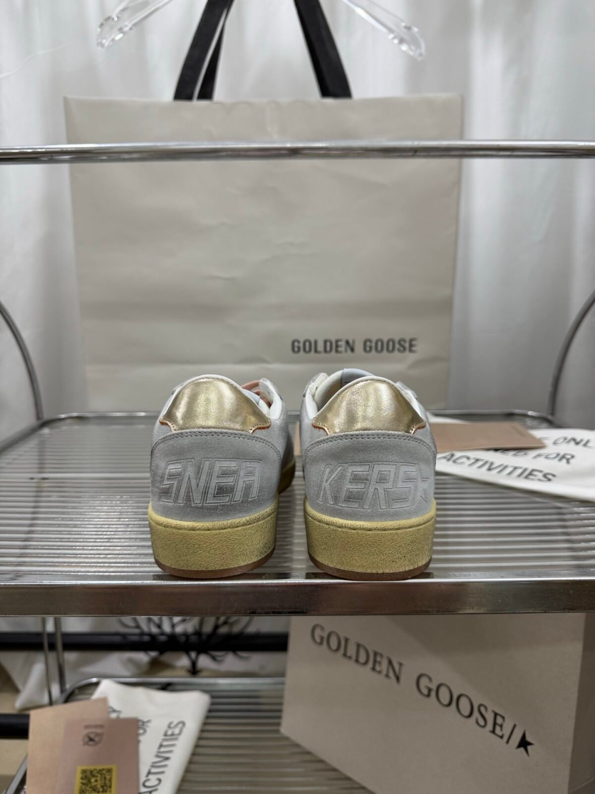 ⁦حذاء Golden Goose Ball Star⁩ - الصورة ⁦6⁩