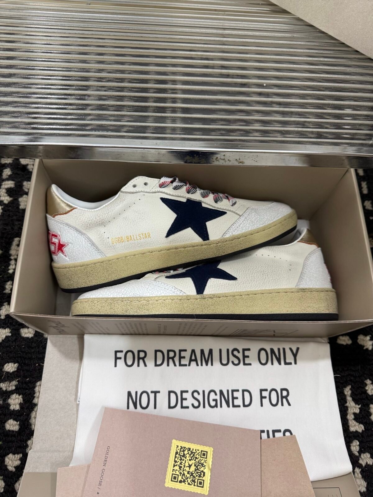 ⁦حذاء Golden Goose Ball Star⁩ - الصورة ⁦1⁩