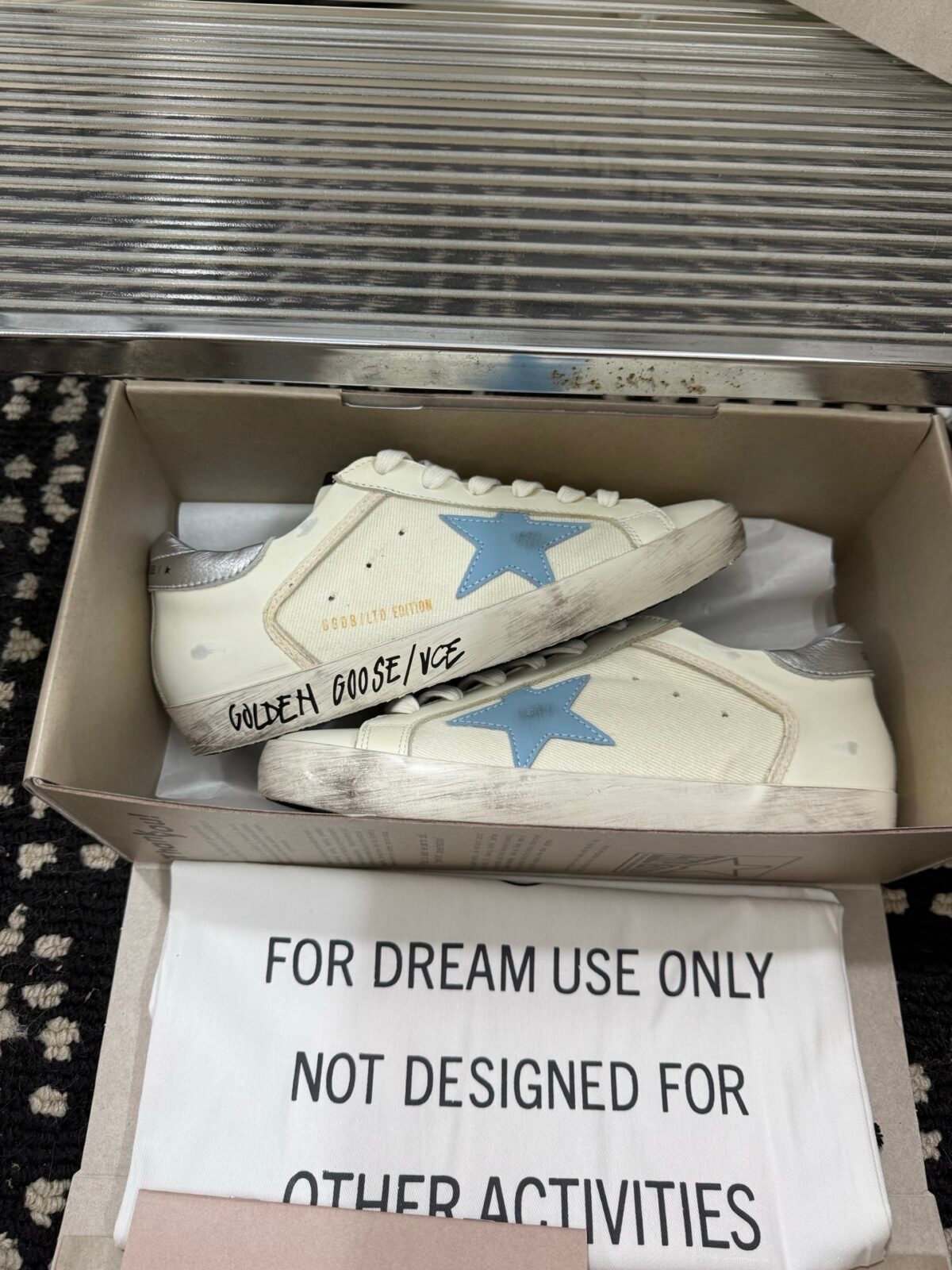 ⁦حذاء Golden Goose Super-Star⁩ - الصورة ⁦1⁩