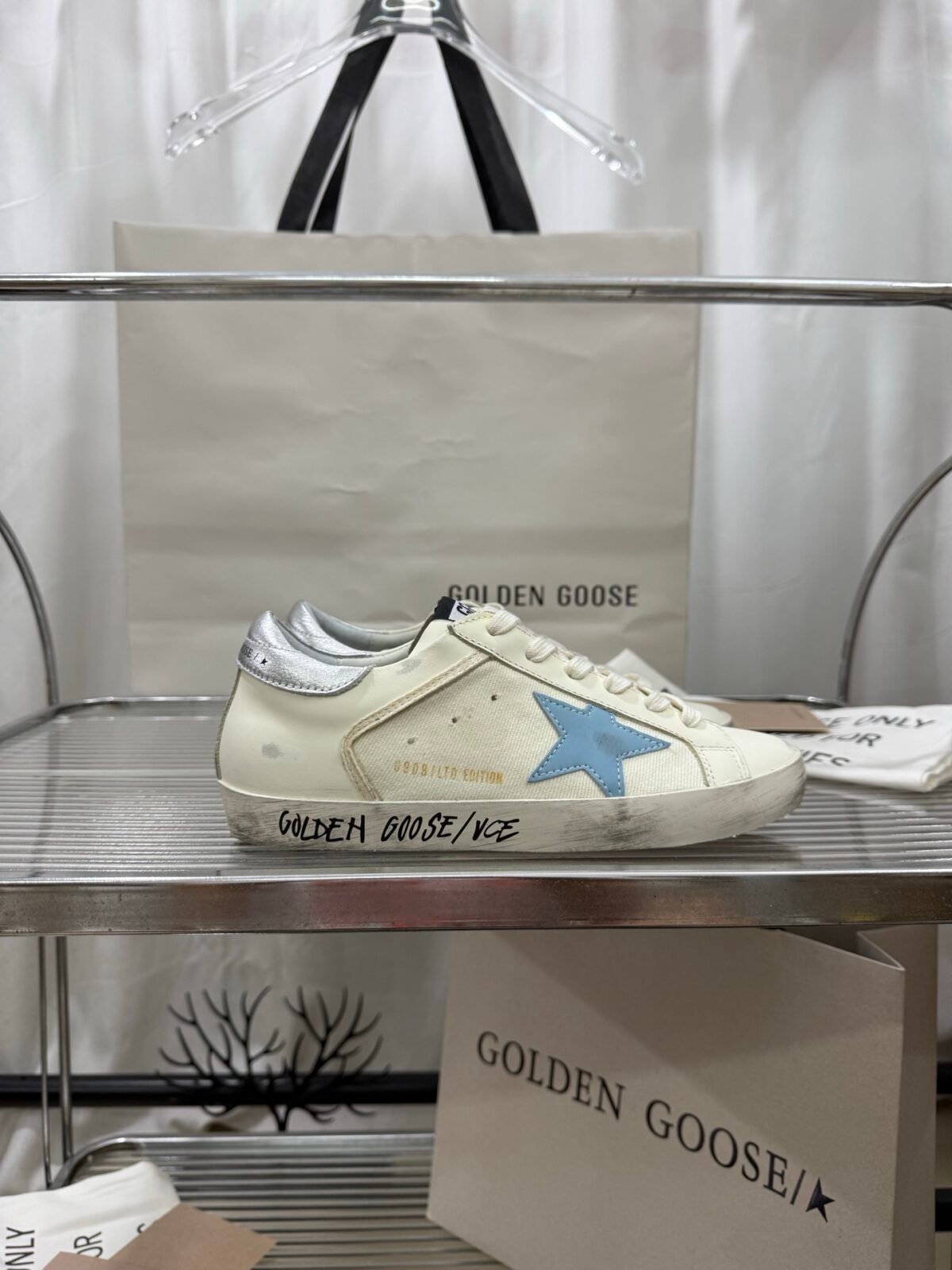 ⁦حذاء Golden Goose Super-Star⁩ - الصورة ⁦3⁩