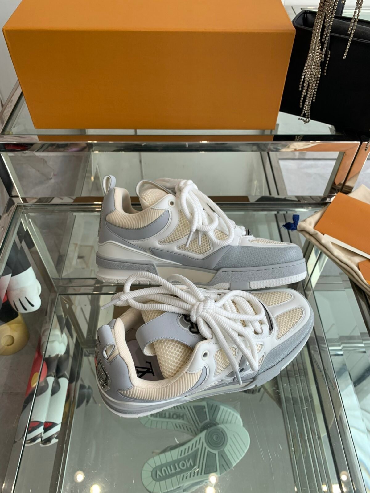 ⁦حذاء Louis Vuitton Skate⁩ - الصورة ⁦7⁩