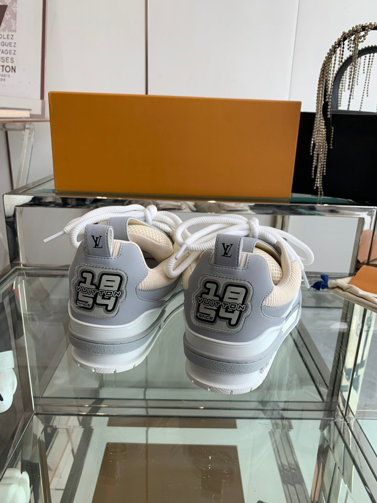 ⁦حذاء Louis Vuitton Skate⁩ - الصورة ⁦9⁩