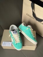 ⁦حذاء Golden Goose Superstar⁩ - الصورة ⁦4⁩