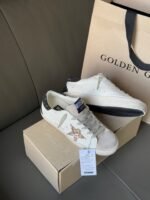 ⁦حذاء Golden Goose Superstar⁩ - الصورة ⁦3⁩