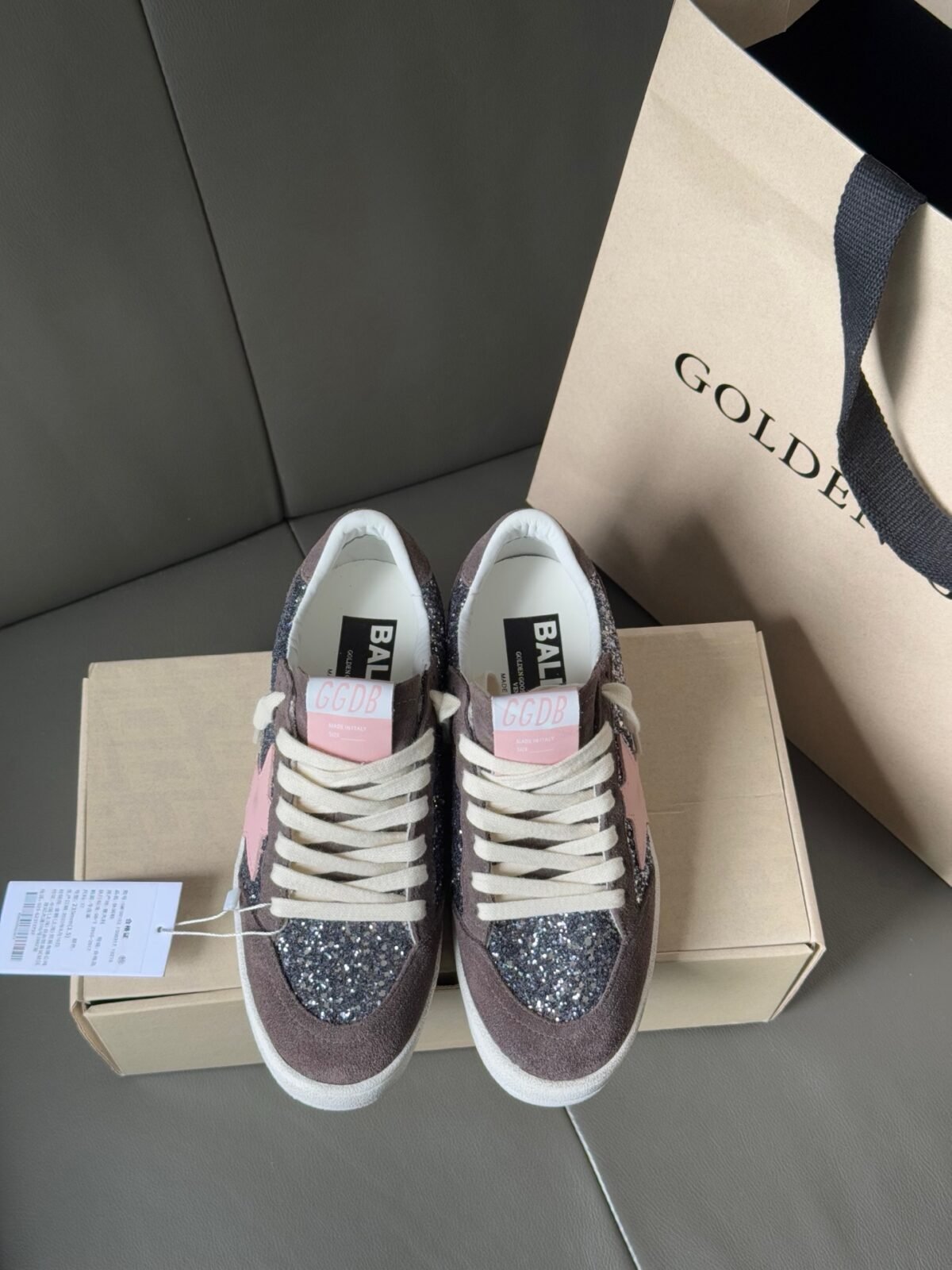 ⁦حذاء Golden Goose Ball Star⁩ - الصورة ⁦5⁩