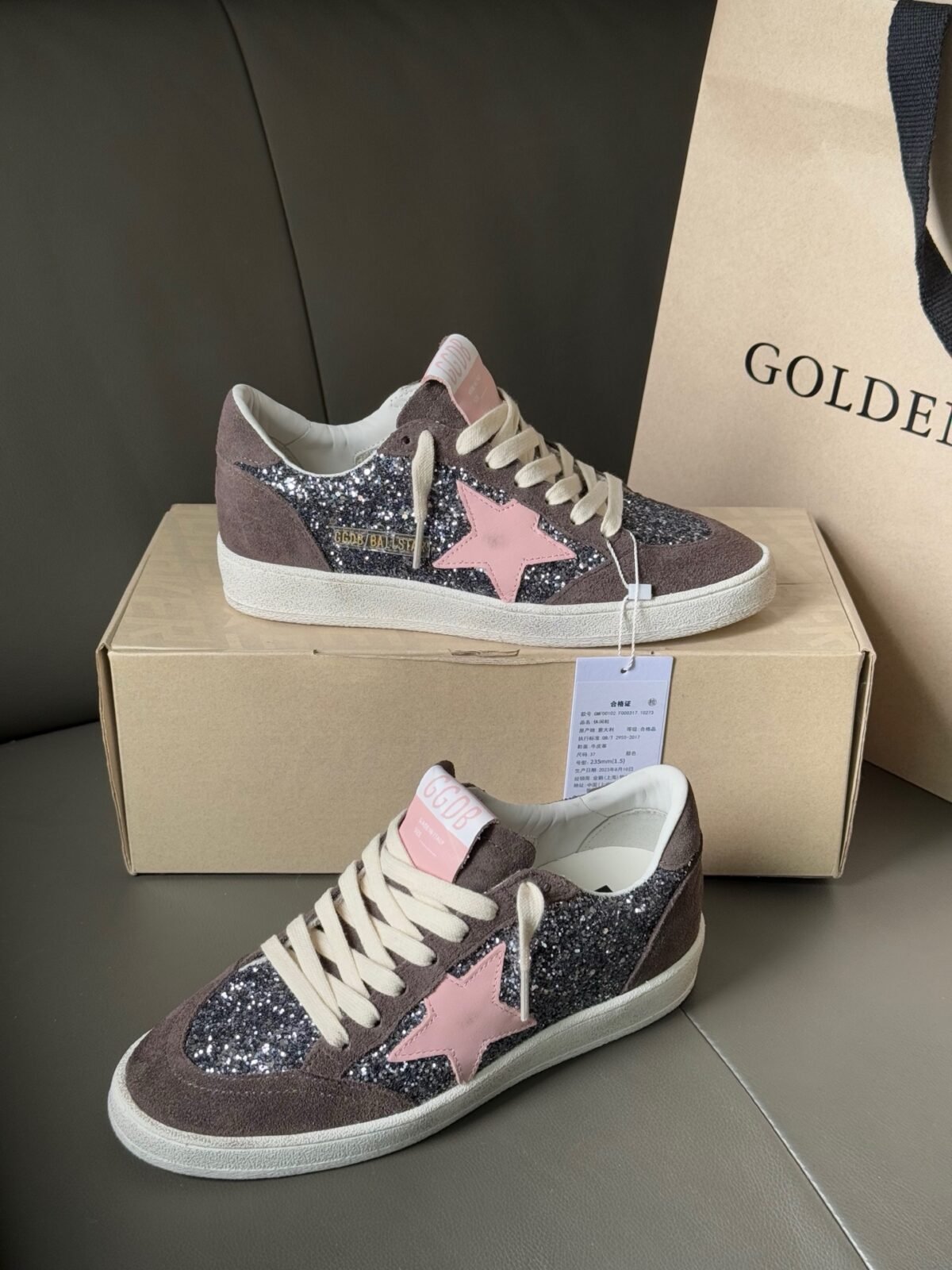 ⁦حذاء Golden Goose Ball Star⁩ - الصورة ⁦1⁩