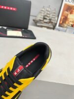 ⁦حذاء Prada⁩ - الصورة ⁦7⁩