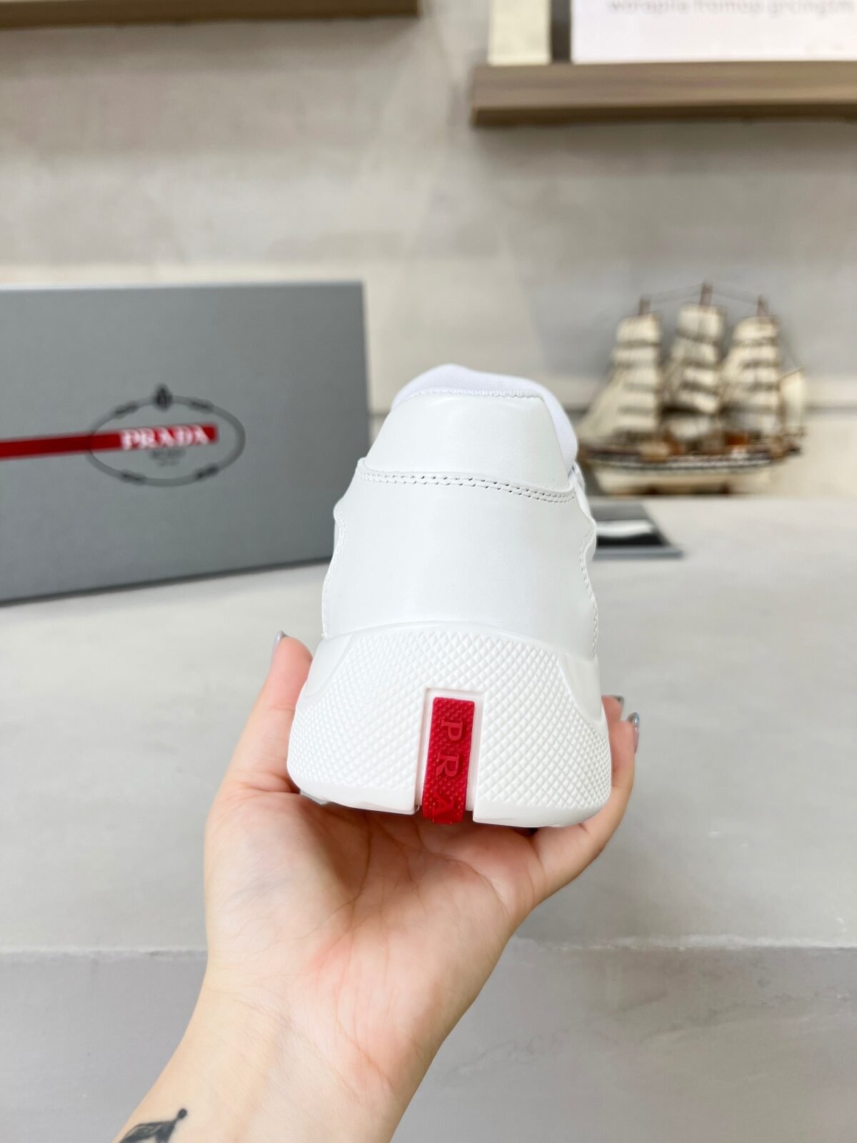⁦حذاء Prada⁩ - الصورة ⁦8⁩