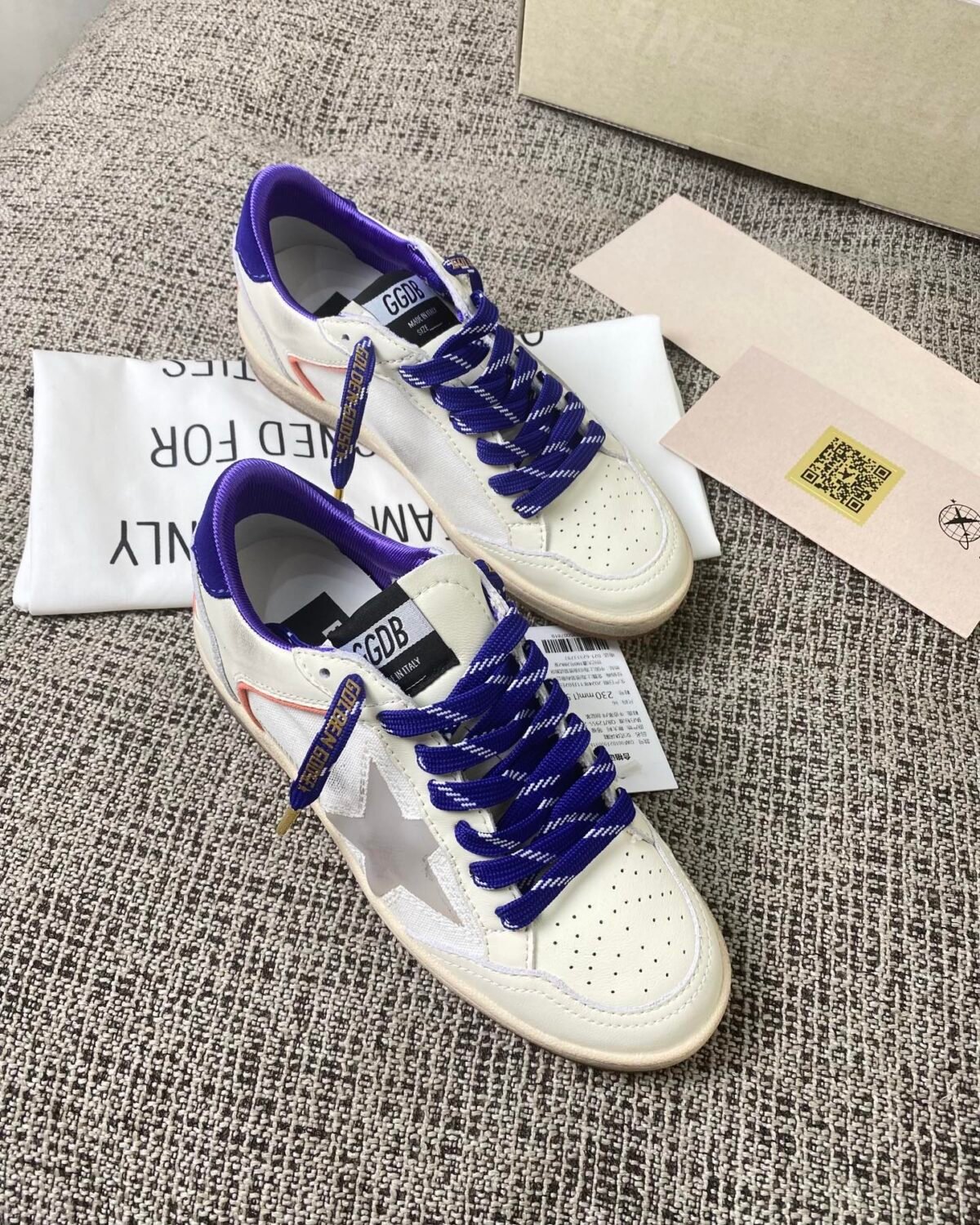 ⁦حذاء Golden Goose Ball Star⁩ - الصورة ⁦1⁩