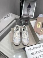 ⁦حذاء Golden Goose Dad-Star⁩ - الصورة ⁦2⁩