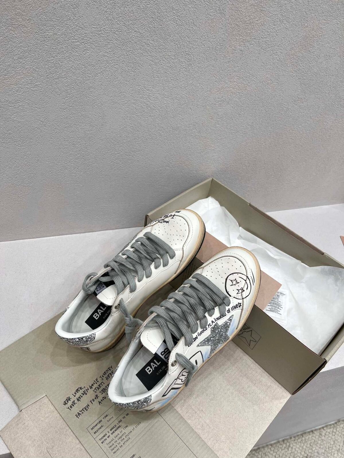 ⁦حذاء Golden Goose Ball Star⁩ - الصورة ⁦7⁩