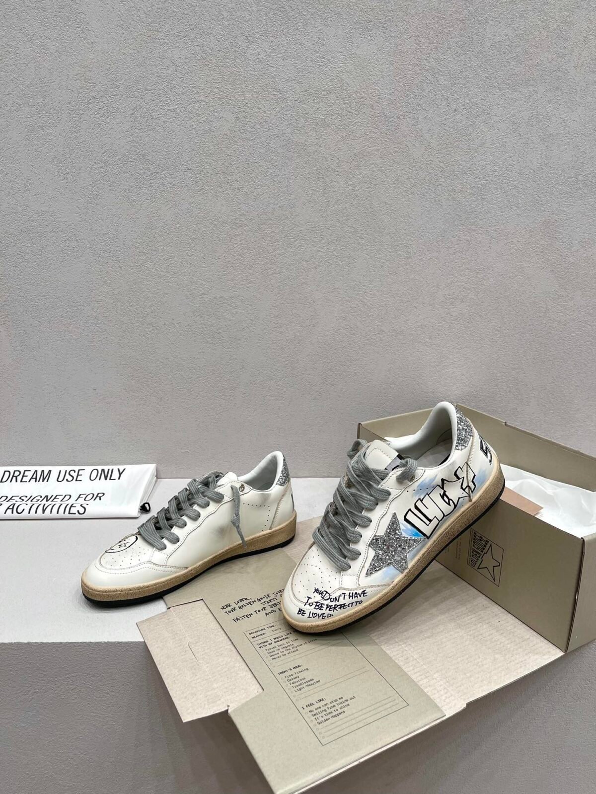 ⁦حذاء Golden Goose Ball Star⁩ - الصورة ⁦5⁩