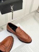 ⁦حذاء لوفر (Loafers) من Saint Laurent⁩ - الصورة ⁦4⁩
