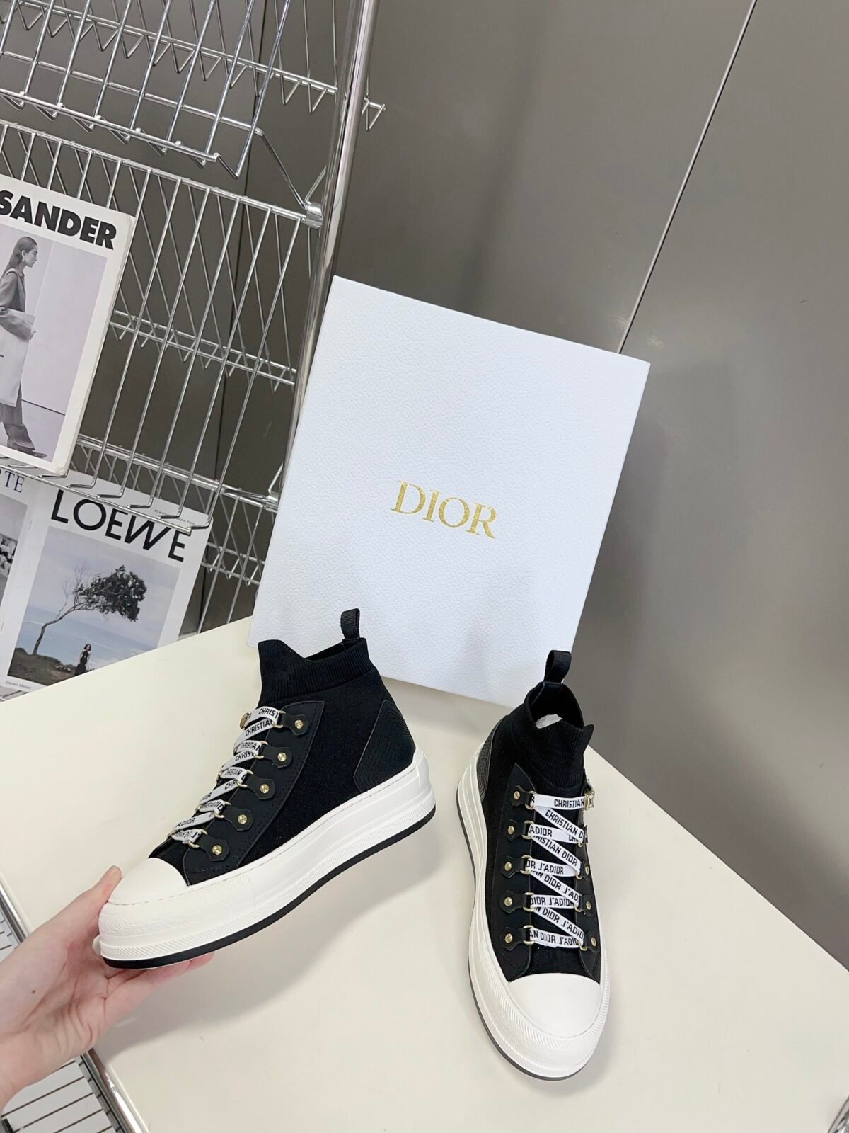 ⁦سنيكرز Sneakers مرتفع من ديور Dior⁩ - الصورة ⁦4⁩