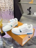 ⁦سنيكرز من لوي فيتون Louis Vuitton⁩ - الصورة ⁦4⁩