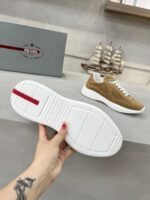 ⁦سنيكرز من برادا (Prada)⁩ - الصورة ⁦8⁩