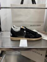 ⁦حذاء Golden Goose Ball Star⁩ - الصورة ⁦2⁩
