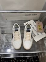 ⁦حذاء Golden Goose Ballstar⁩ - الصورة ⁦3⁩