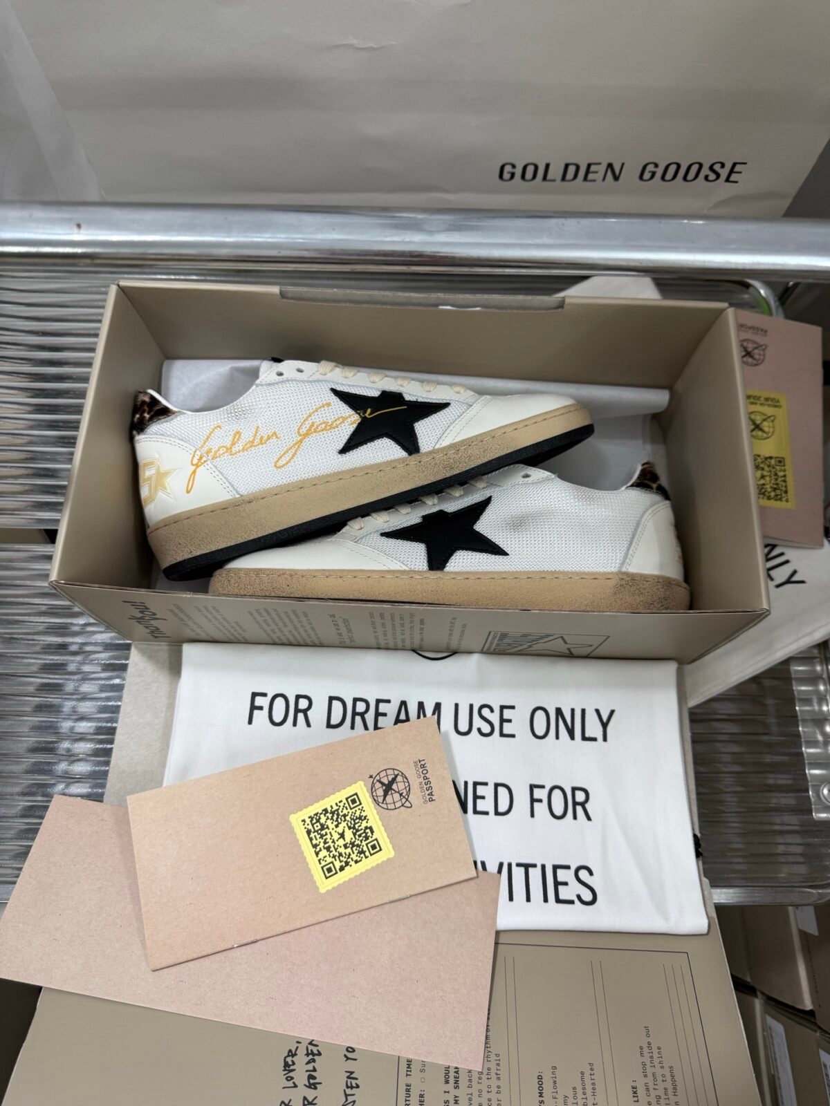 ⁦حذاء Golden Goose Ballstar⁩ - الصورة ⁦8⁩