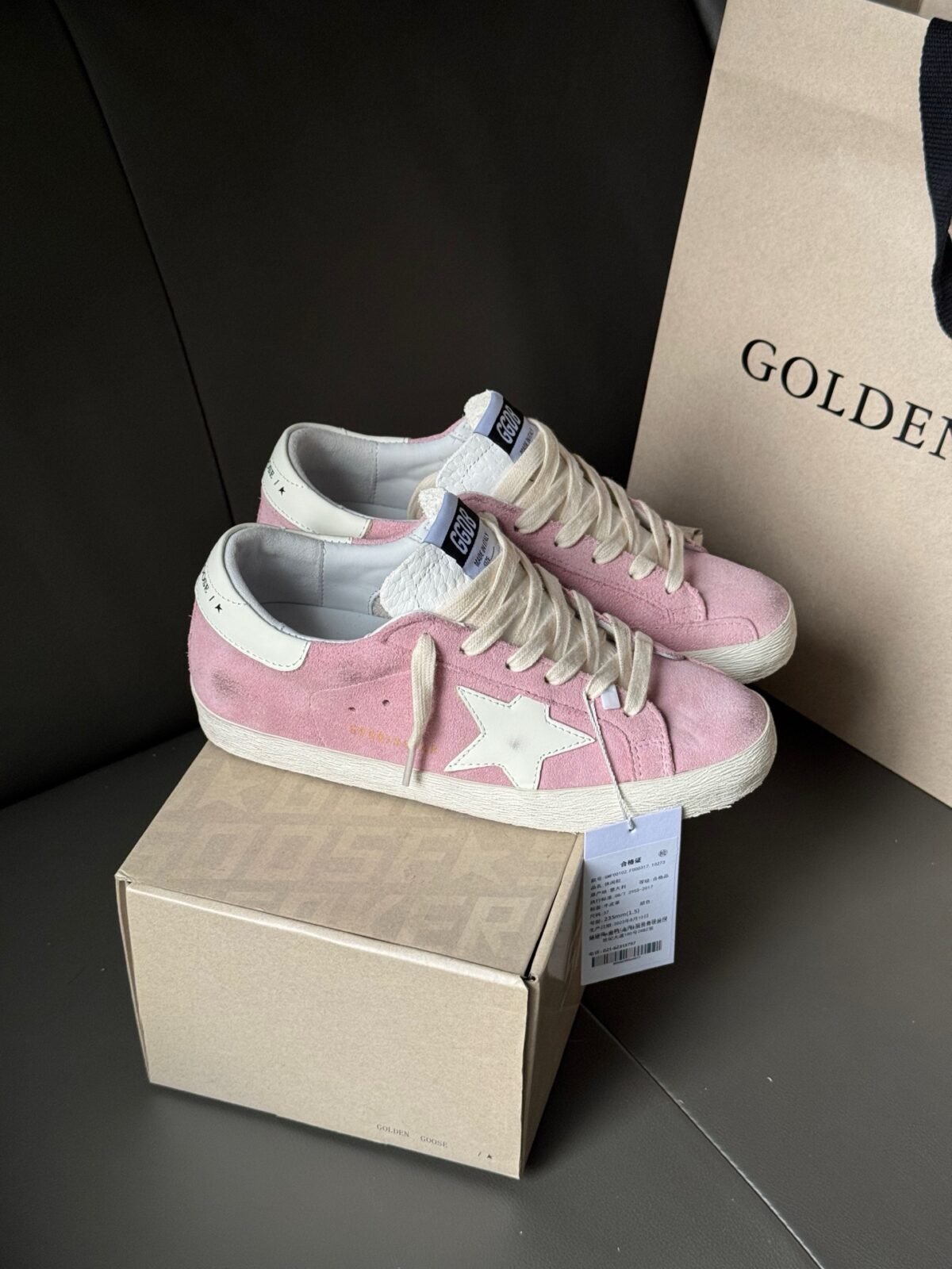 ⁦حذاء Golden Goose Superstar⁩ - الصورة ⁦2⁩