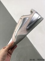 ⁦حذاء PUMA BELLA V2⁩ - الصورة ⁦5⁩