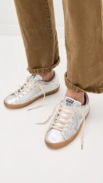 ⁦حذاء Golden Goose Superstar⁩ - الصورة ⁦3⁩
