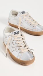 ⁦حذاء Golden Goose Superstar⁩ - الصورة ⁦2⁩