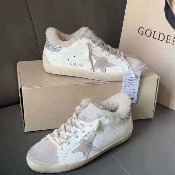 حذاء Golden Goose Superstar